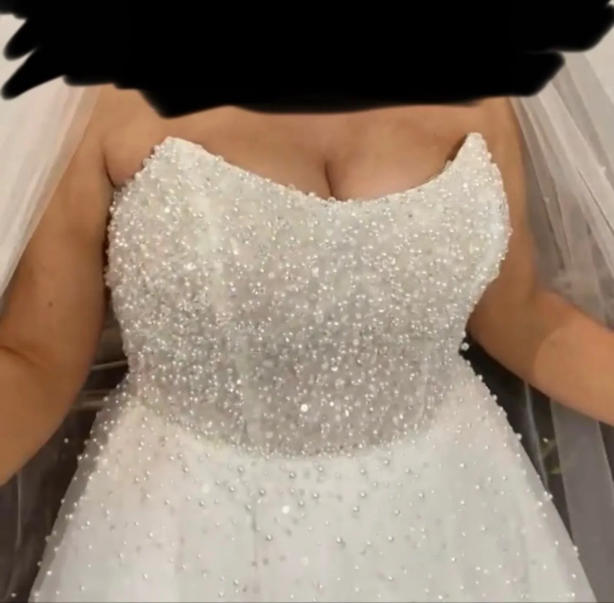 Wedding dress - Image 4