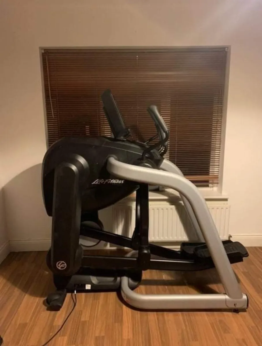 Life Fitness Elevation Series FlexStrider - Image 1