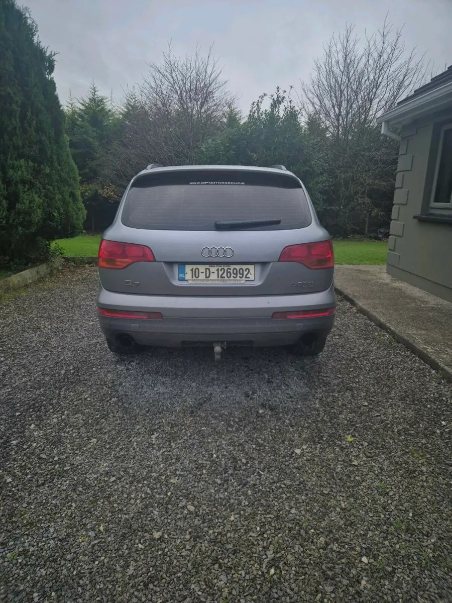 AUDI Q7 - Image 3