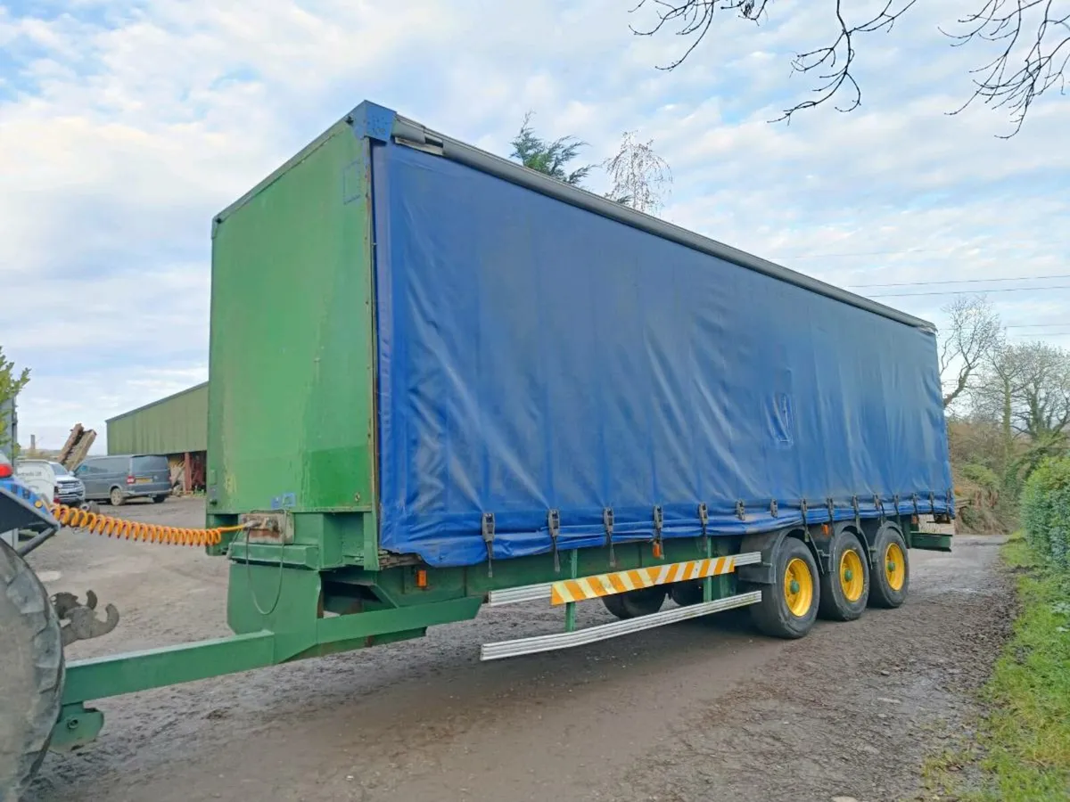 Draw bar curtain sider - Image 1