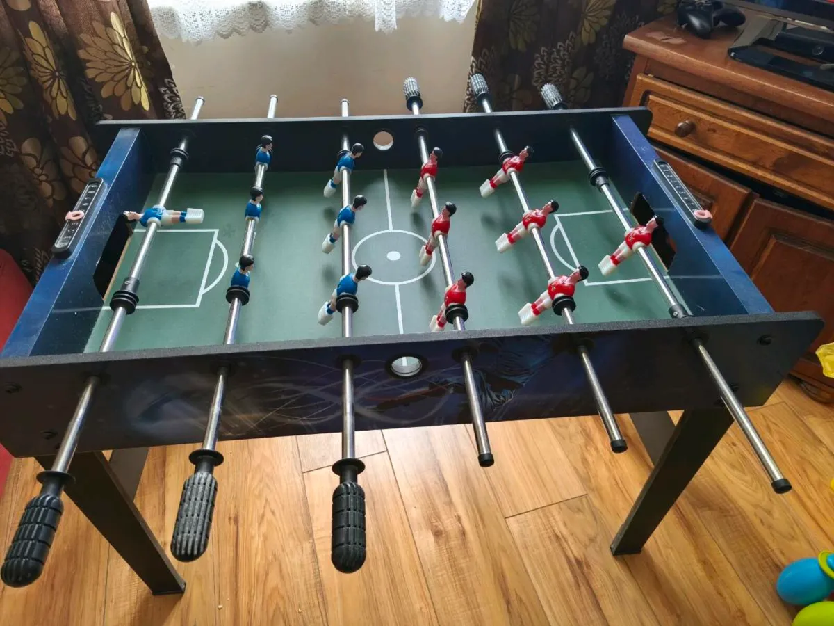 Soccer table free - Image 3