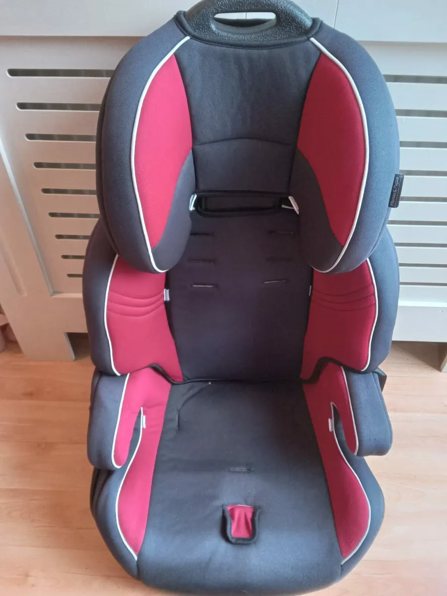 Car seat - Image 1
