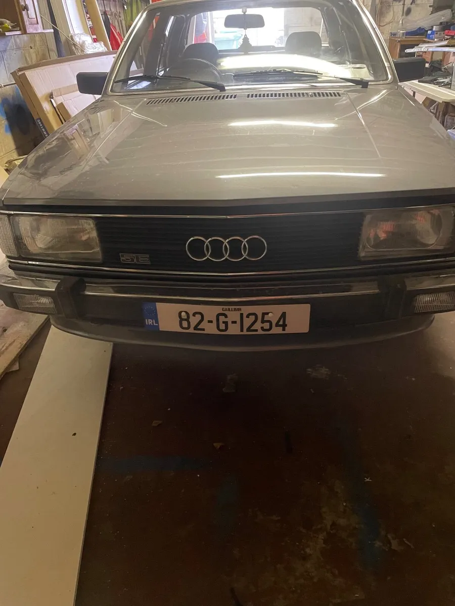 Audi 100 1982 - Image 2