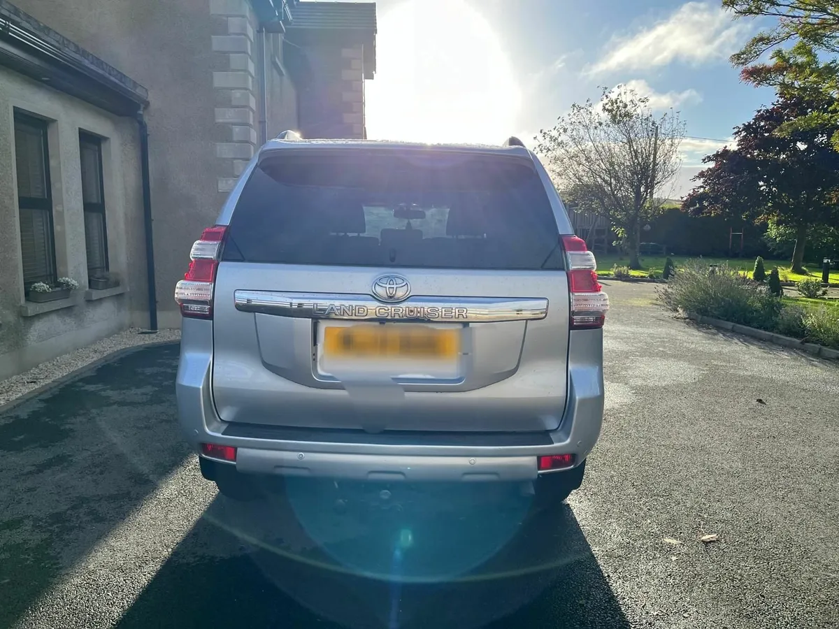 Toyota Land Cruiser 2014 - Image 4