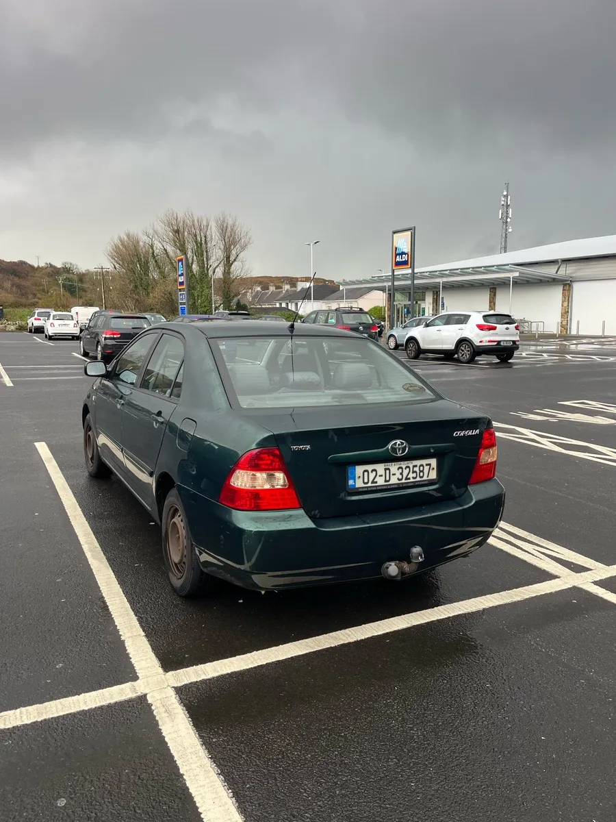 Toyota Corolla - Image 2