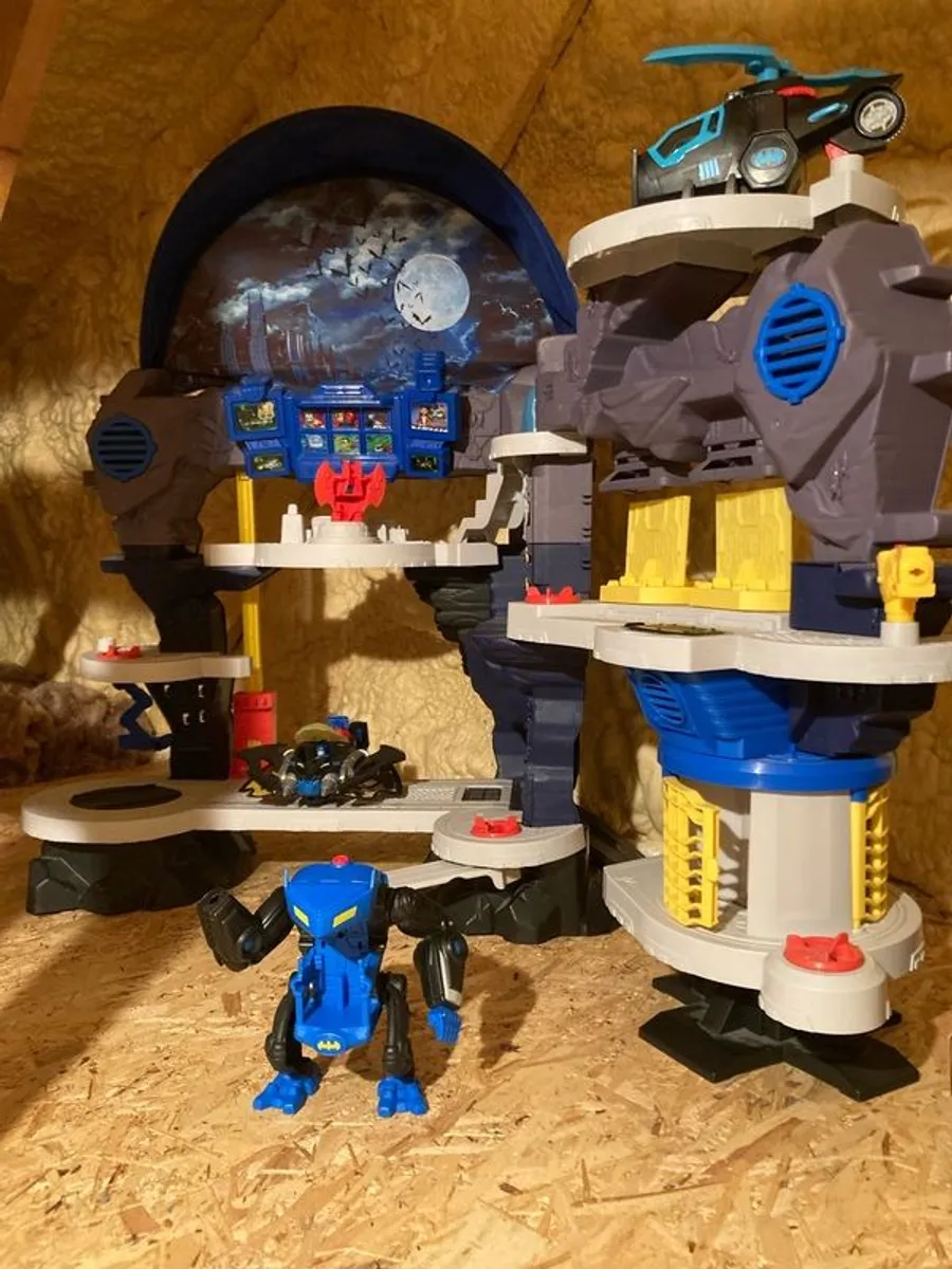BatCave - Image 1