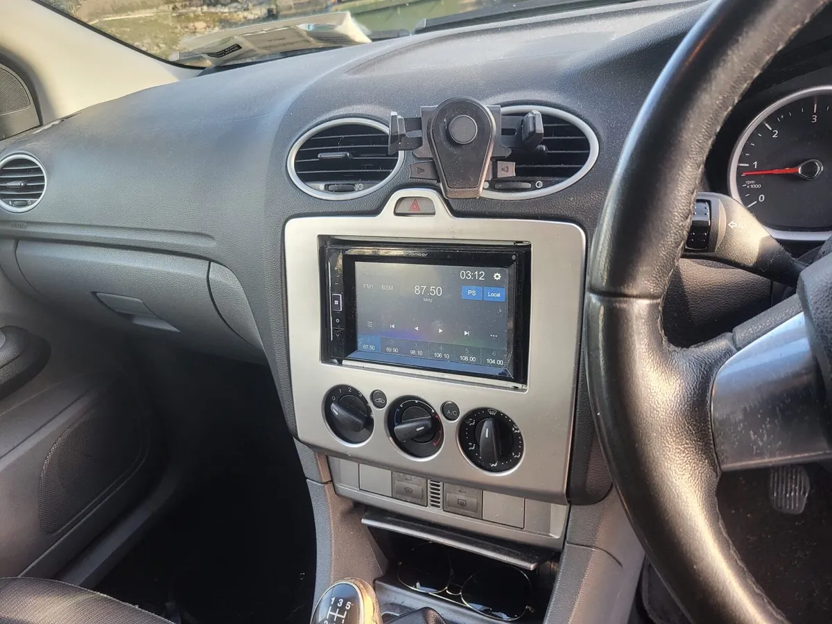 Ford Focus 2011 1.6 TDCI - Image 3