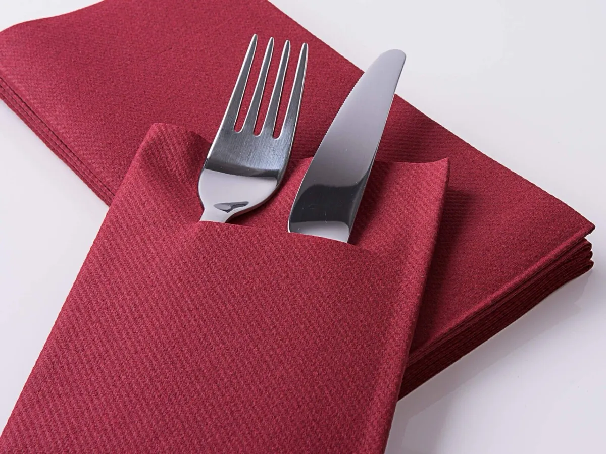 Airlaid pocket napkin 40x40 burgundy colour