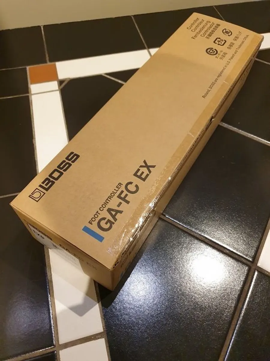 Boss GA-FC EX Foot Controller - Image 1