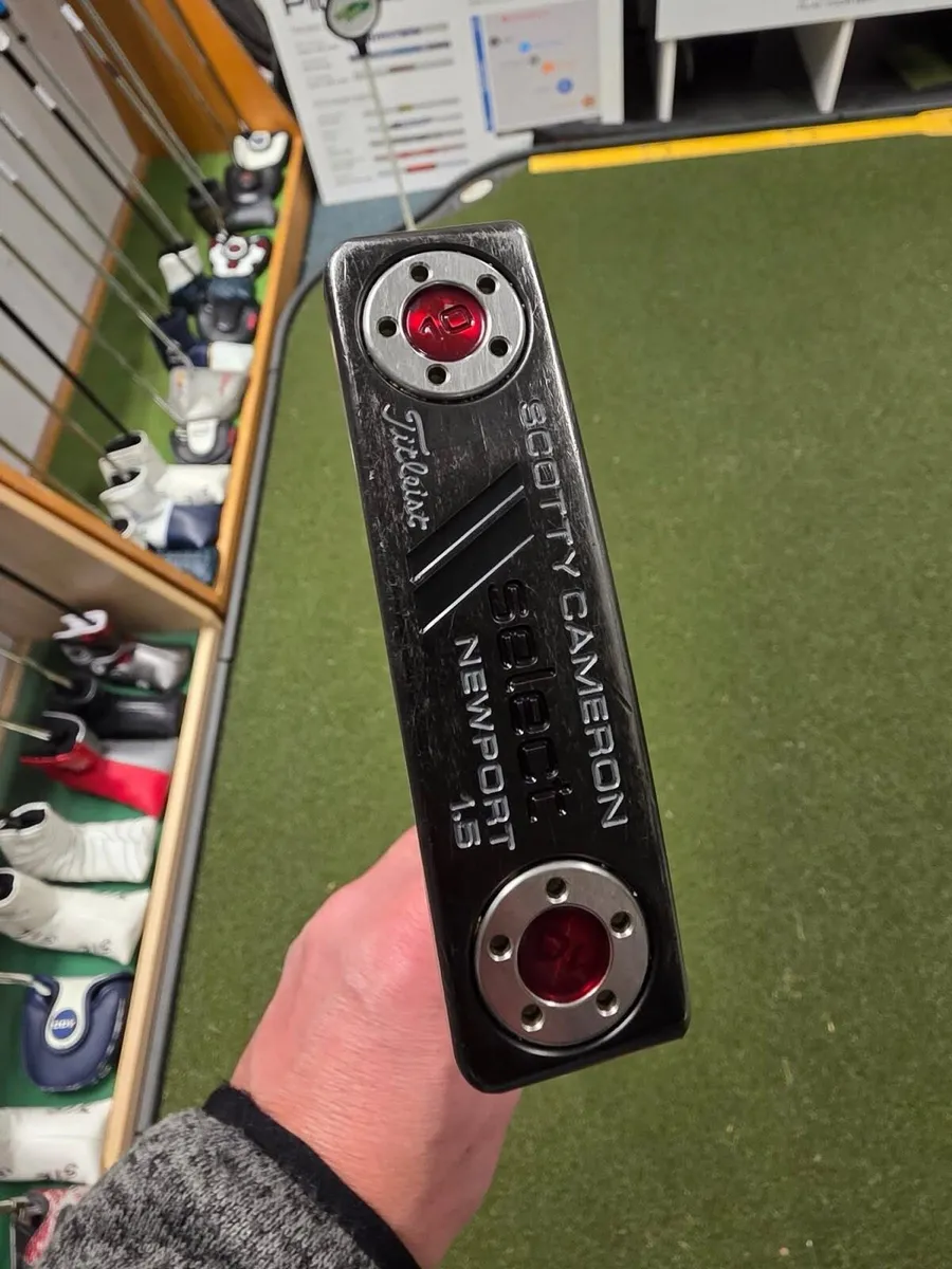 Scotty Cameron Newport 1.5 Putter - Image 1