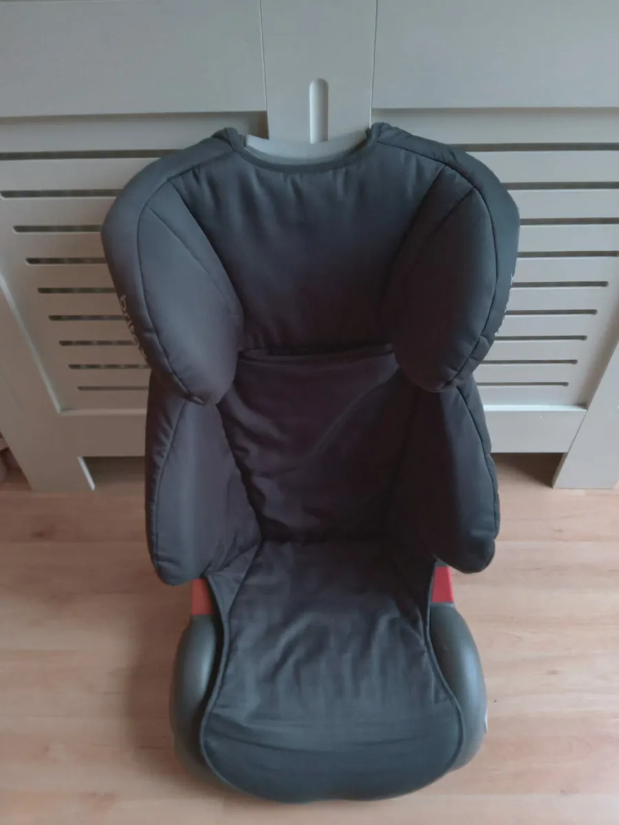 Car Seat - Image 1