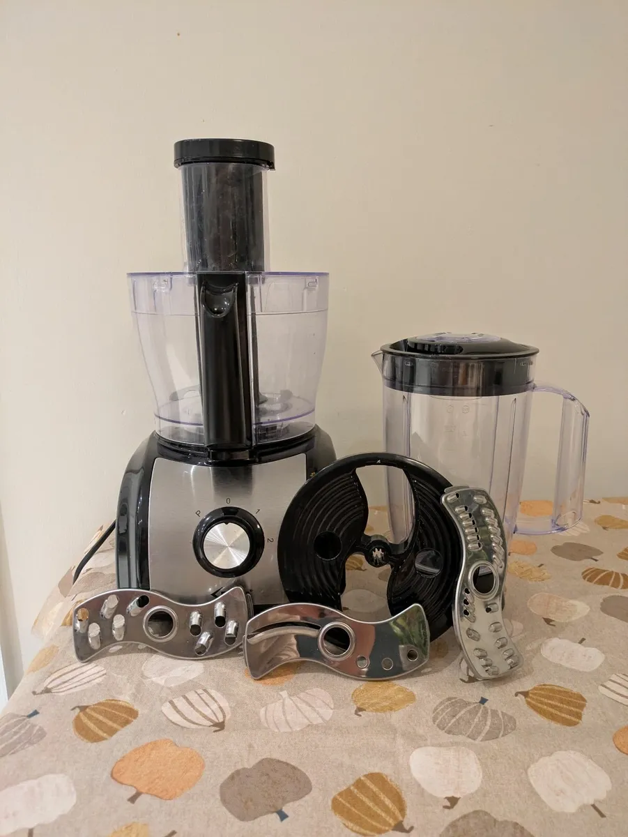 Food processor