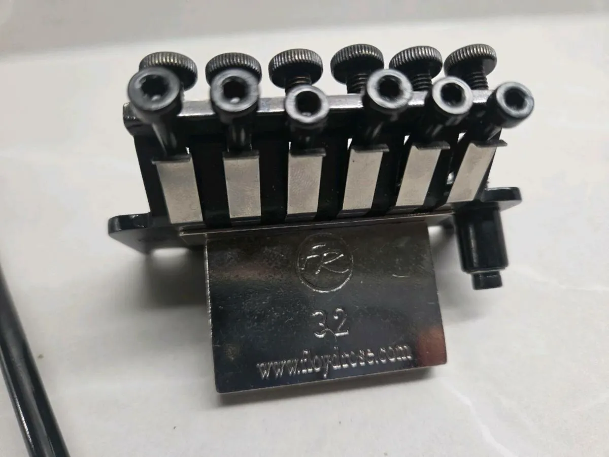 Floyd Rose Tremolo - Image 3