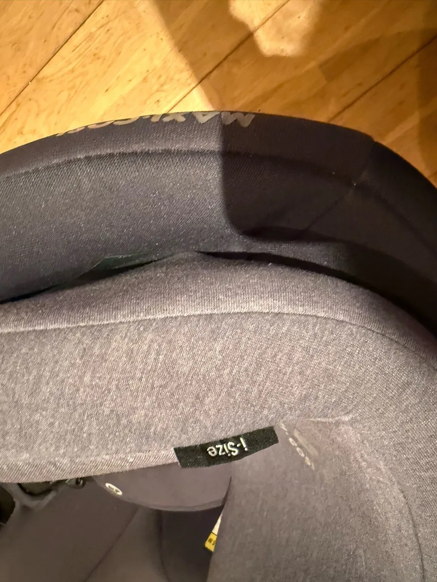 Maxi Cosi mica iSize car seat 0-4 years - Image 4