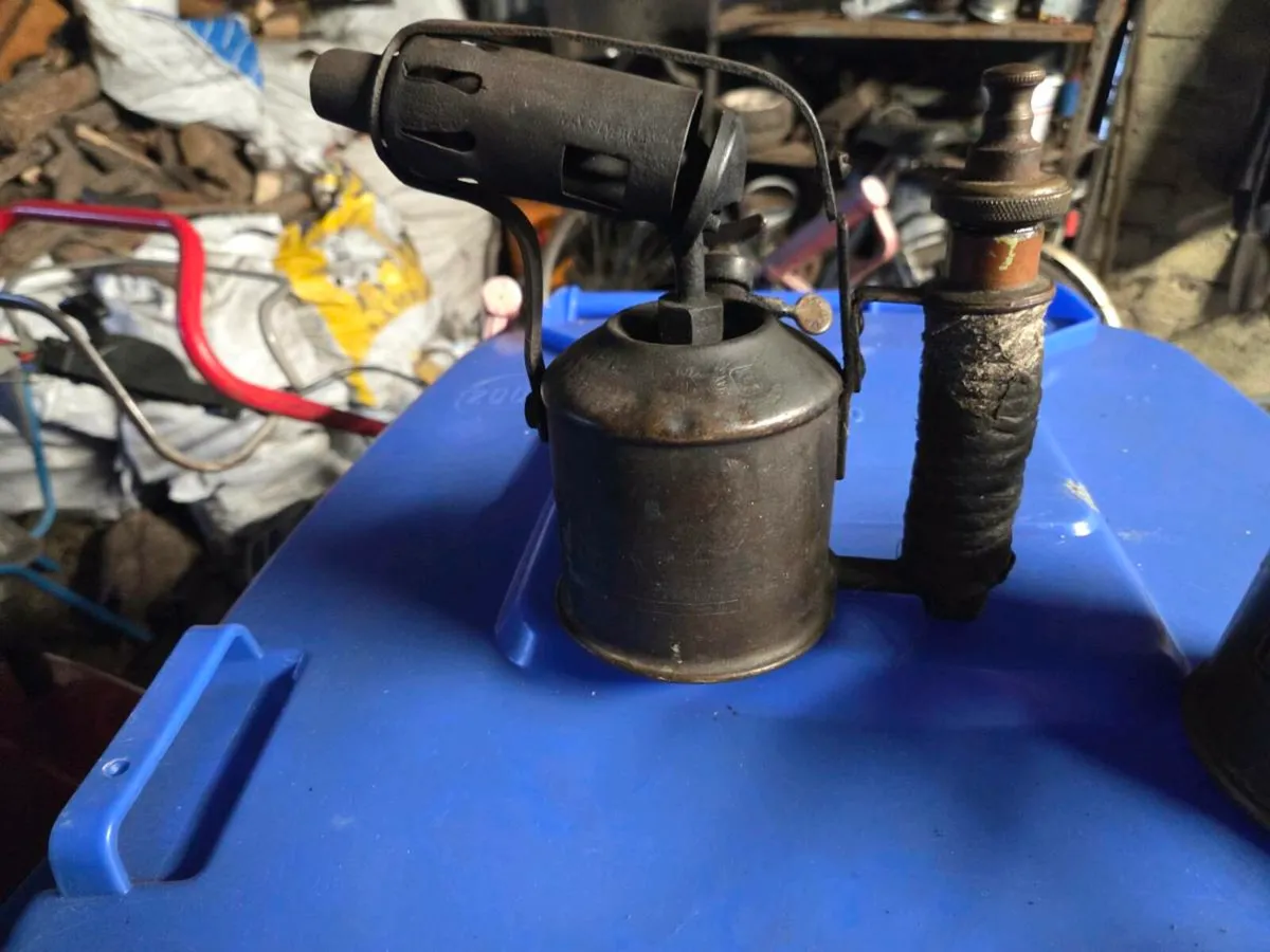 Vintage  blow  torch - Image 4