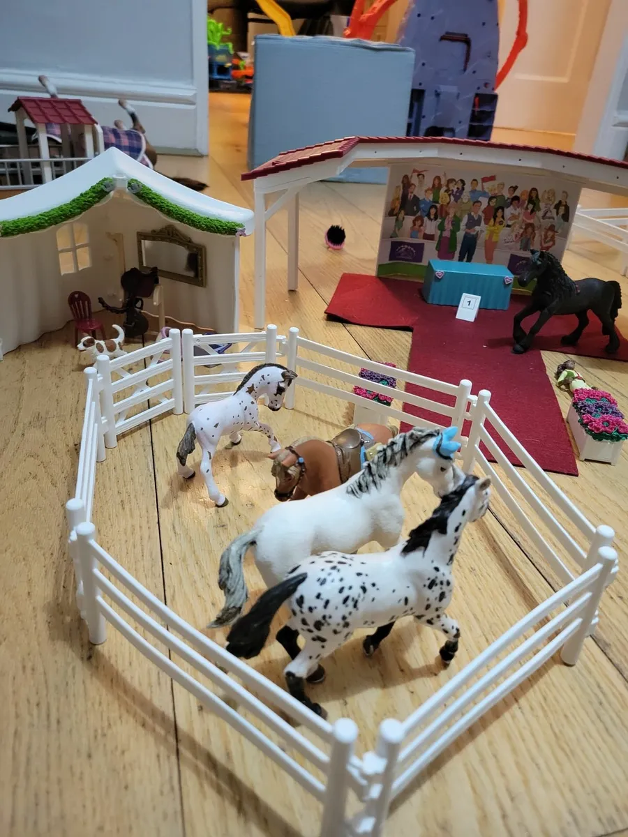 Schleich Pony Club Big horse show - Image 1