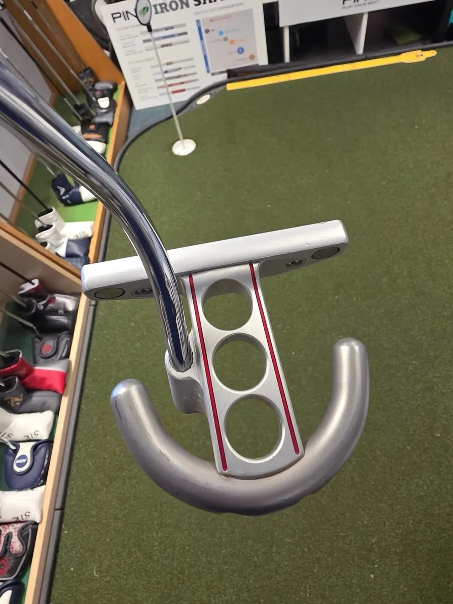 Scotty Cameron Futura Putter - Image 1