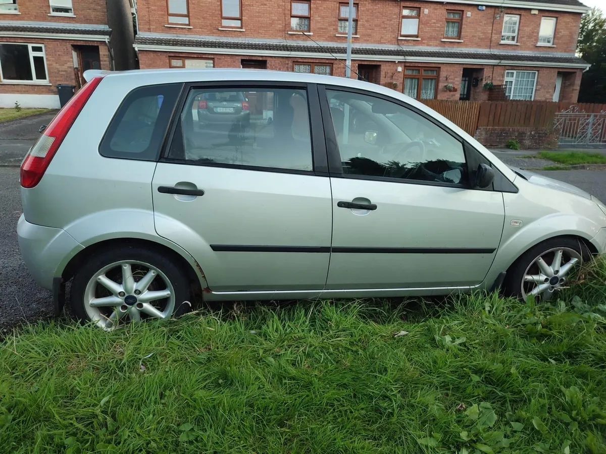 Ford fiesta 1.2L steel - Image 4