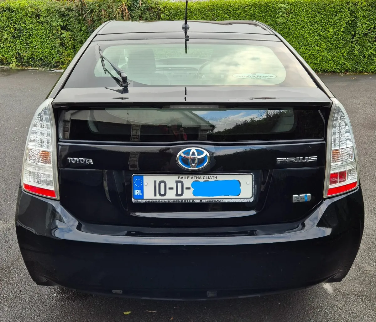 Toyota Prius 2010 - Image 2