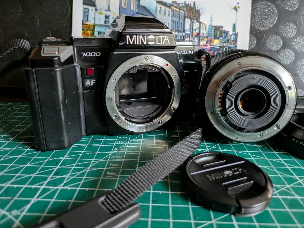 🎞️ Minolta Maxxum 7000 AF - Image 4