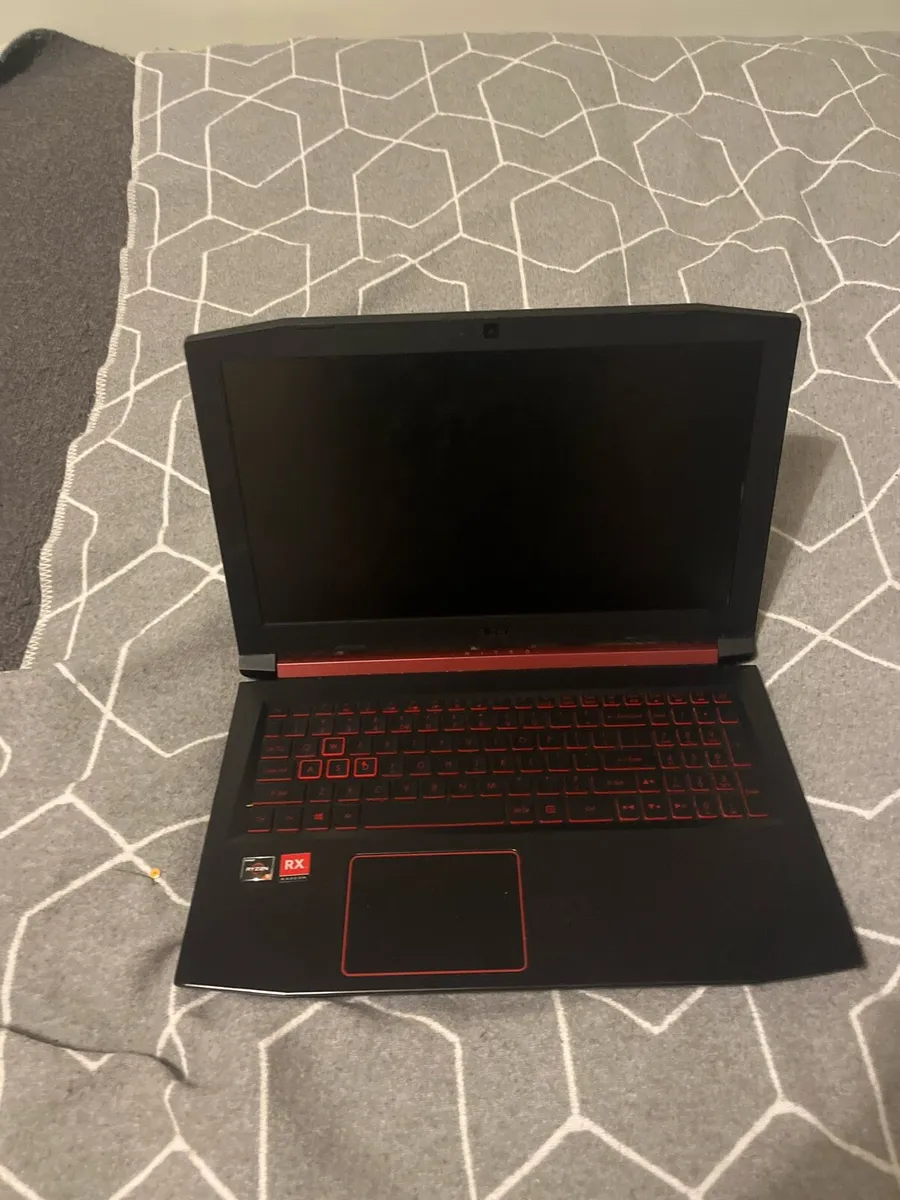 Acer gaming laptop+ Logitech g saitek set - Image 2