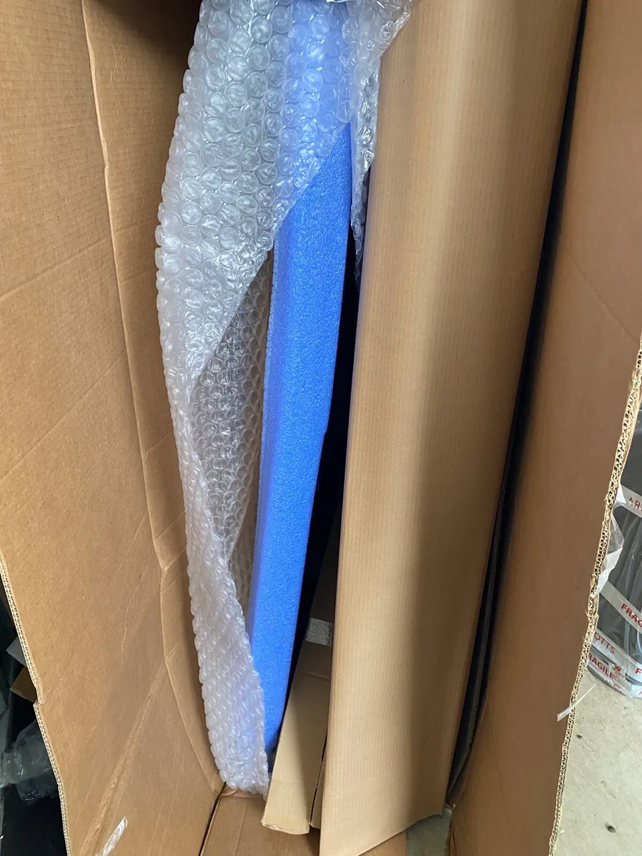 RS Barcelona ping pong table brand new in box - Image 4