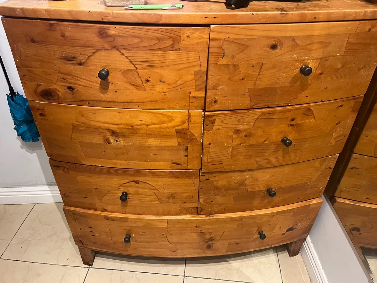 Chest of drawers - Image 2