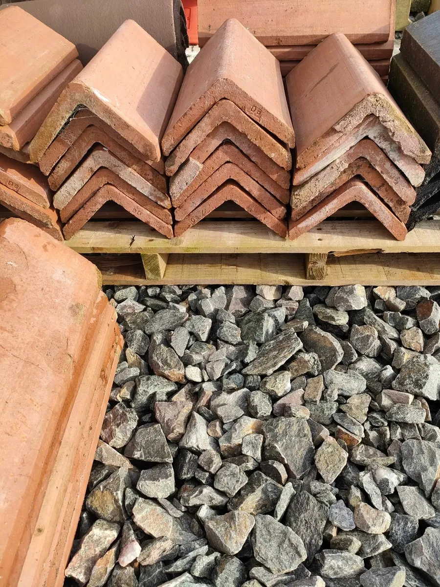 Concrete ridge tiles