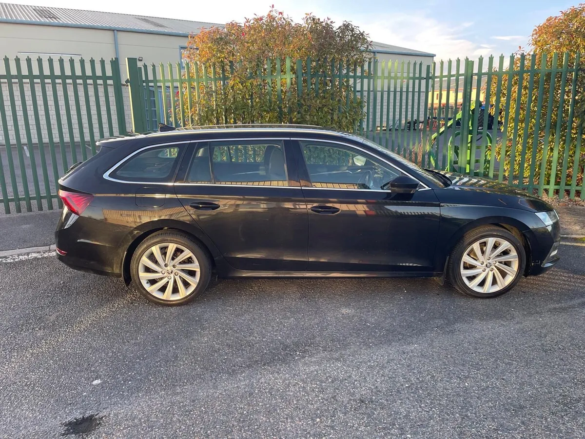 2021 Skoda Octavia Style - Image 4
