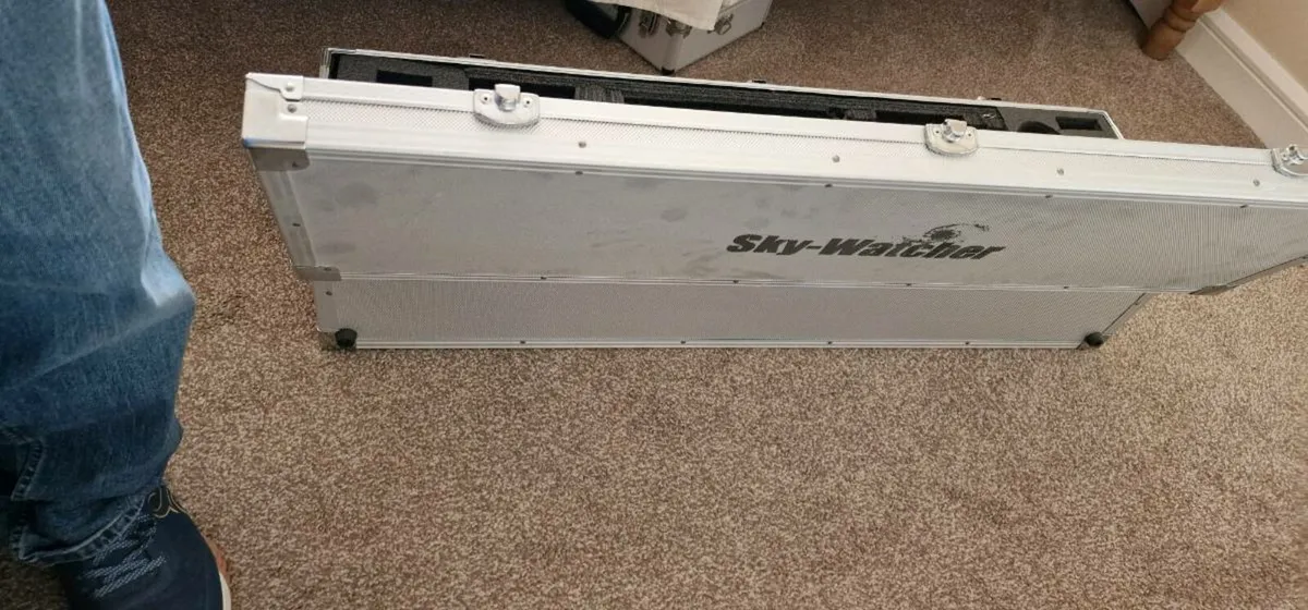 120 mm Skywatcher Apochromatic  triplet Astrograph - Image 1