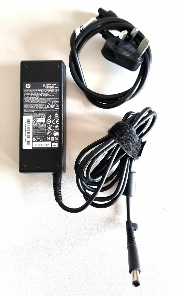 HP 90w AC Adapter Laptop Charger - Image 1