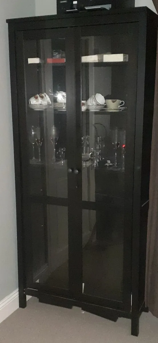 Display Cabinet - Image 1