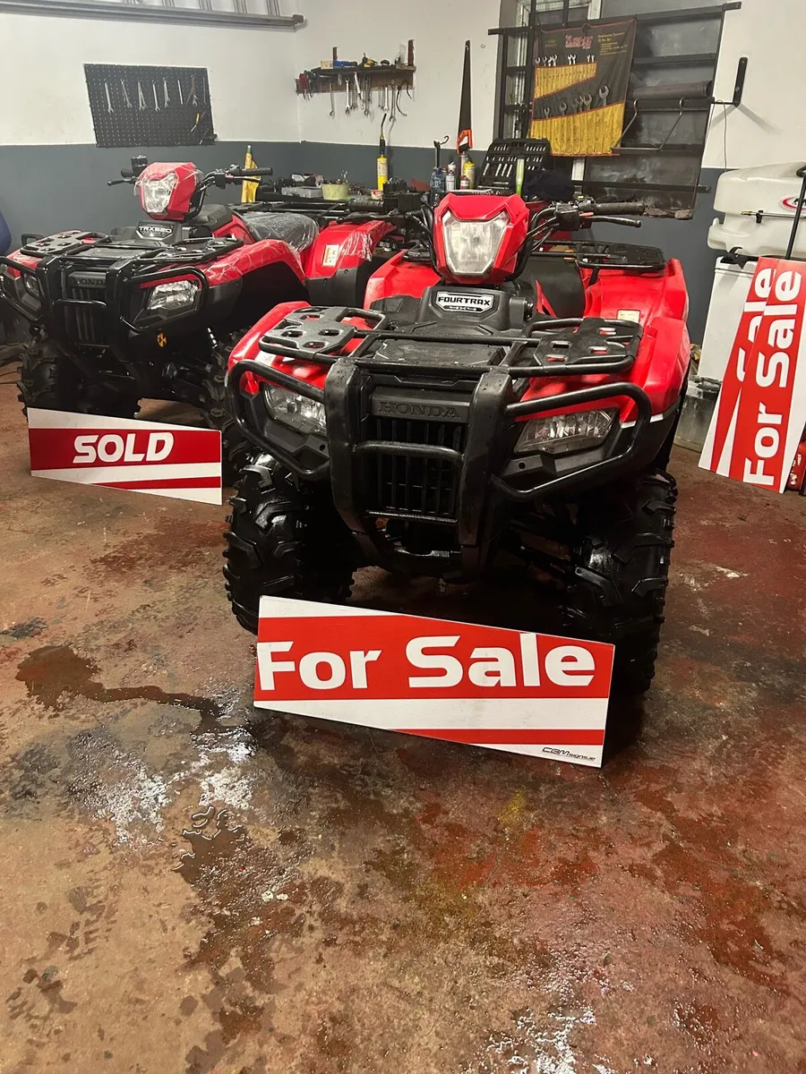 2022 Honda 520 fm6 low hours - Image 1