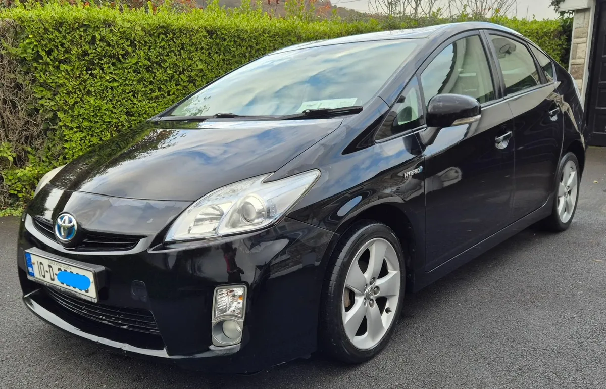 Toyota Prius 2010 - Image 1