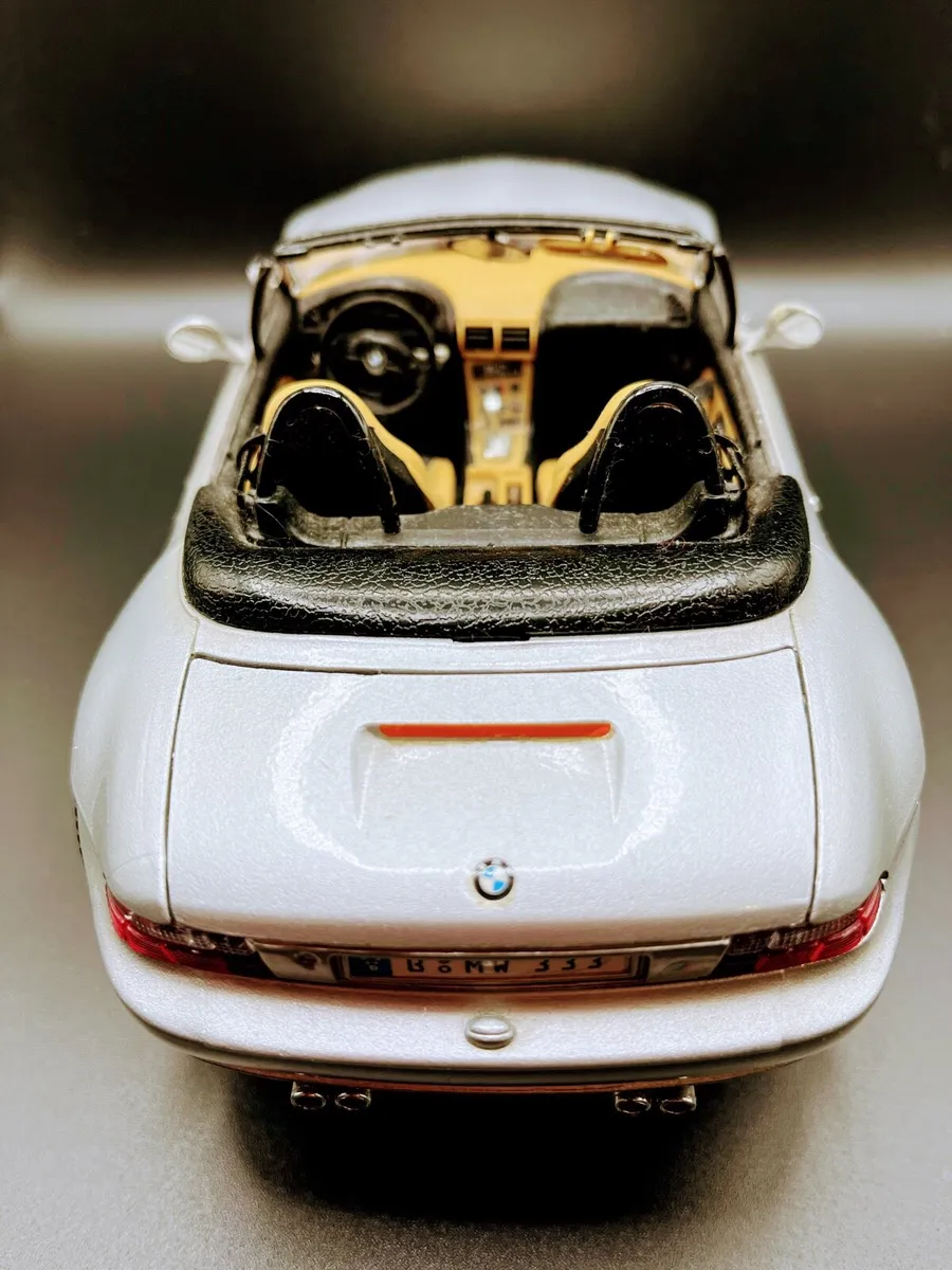 BMW model car - Image 2