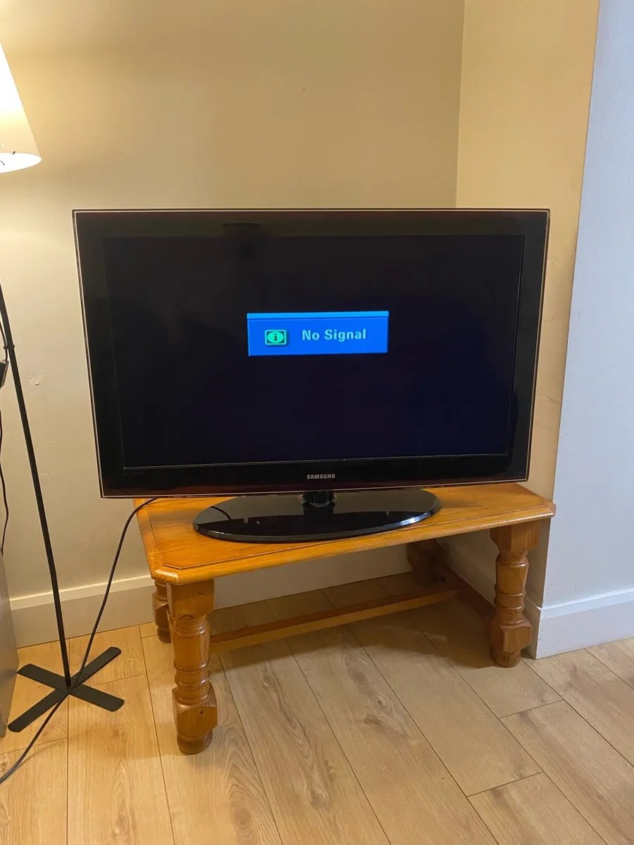 Samsung 40 inch Tv - Image 4