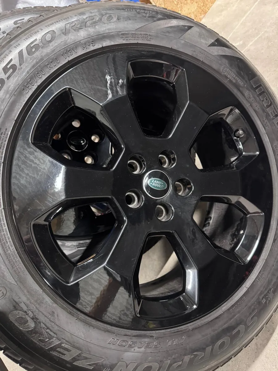 Land Rover Defender Weels - Image 1