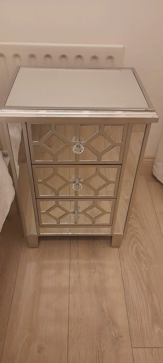 Bedside locker - Image 2