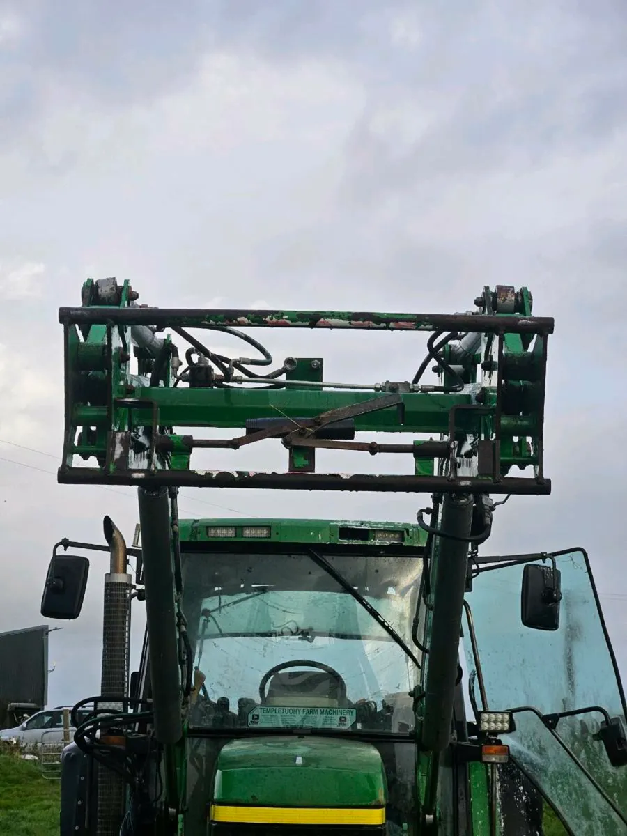 Front loader to suit john deere 6610 - Image 2