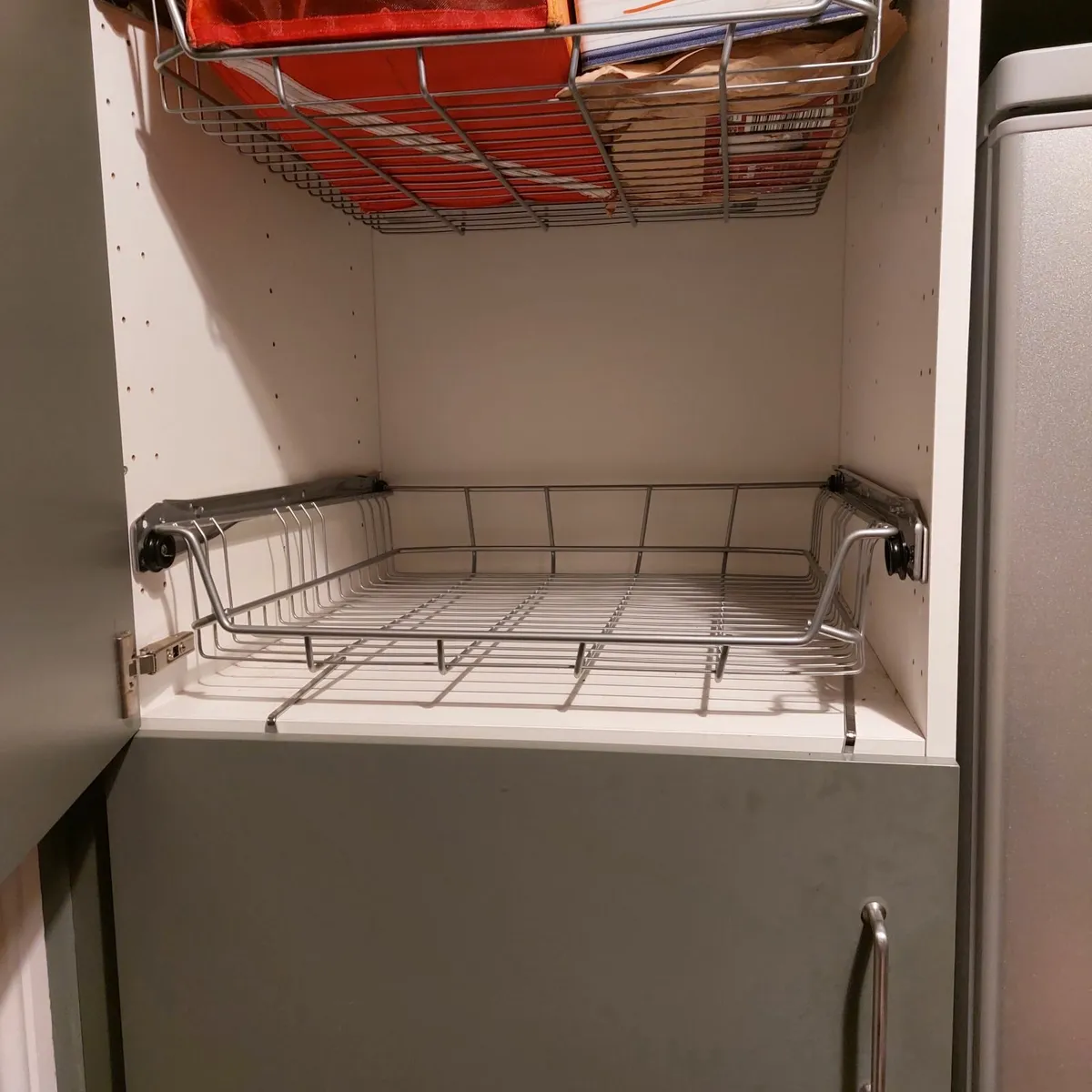 Kitchen pull out wire baskets - Image 2
