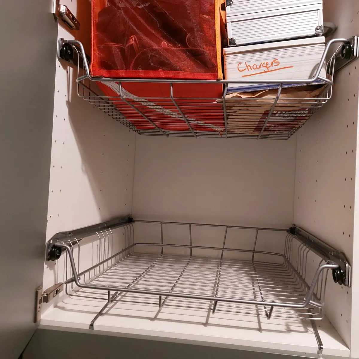 Kitchen pull out wire baskets - Image 3