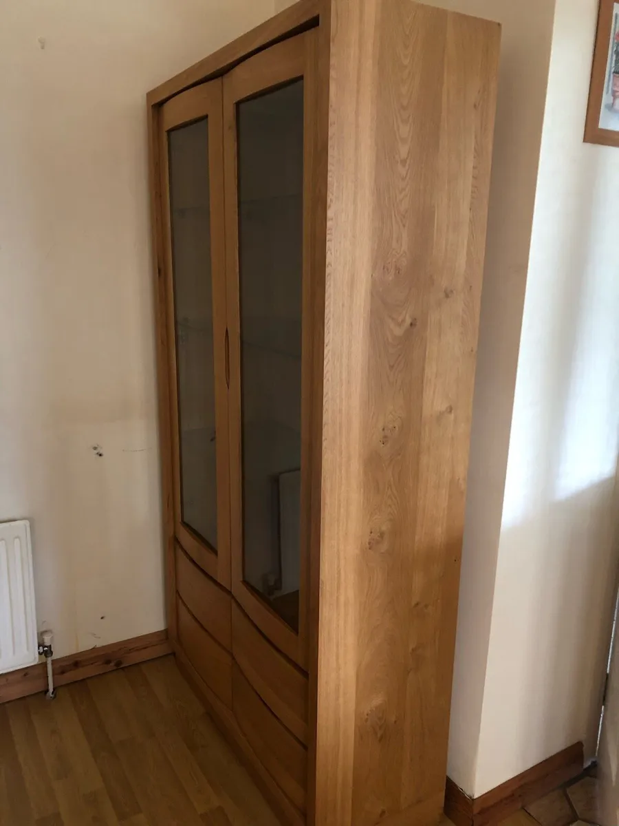 Display unit - Image 1