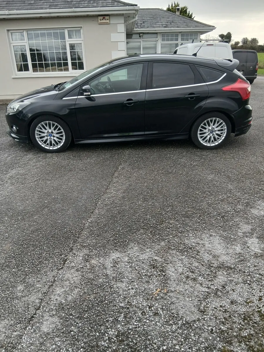 Ford Focus - Image 4