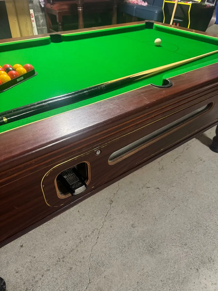 7x4 slate bed pool table - Image 1