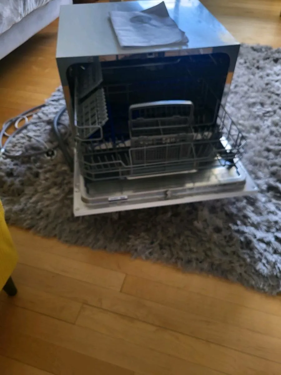 Comfee dishwasher - Image 2