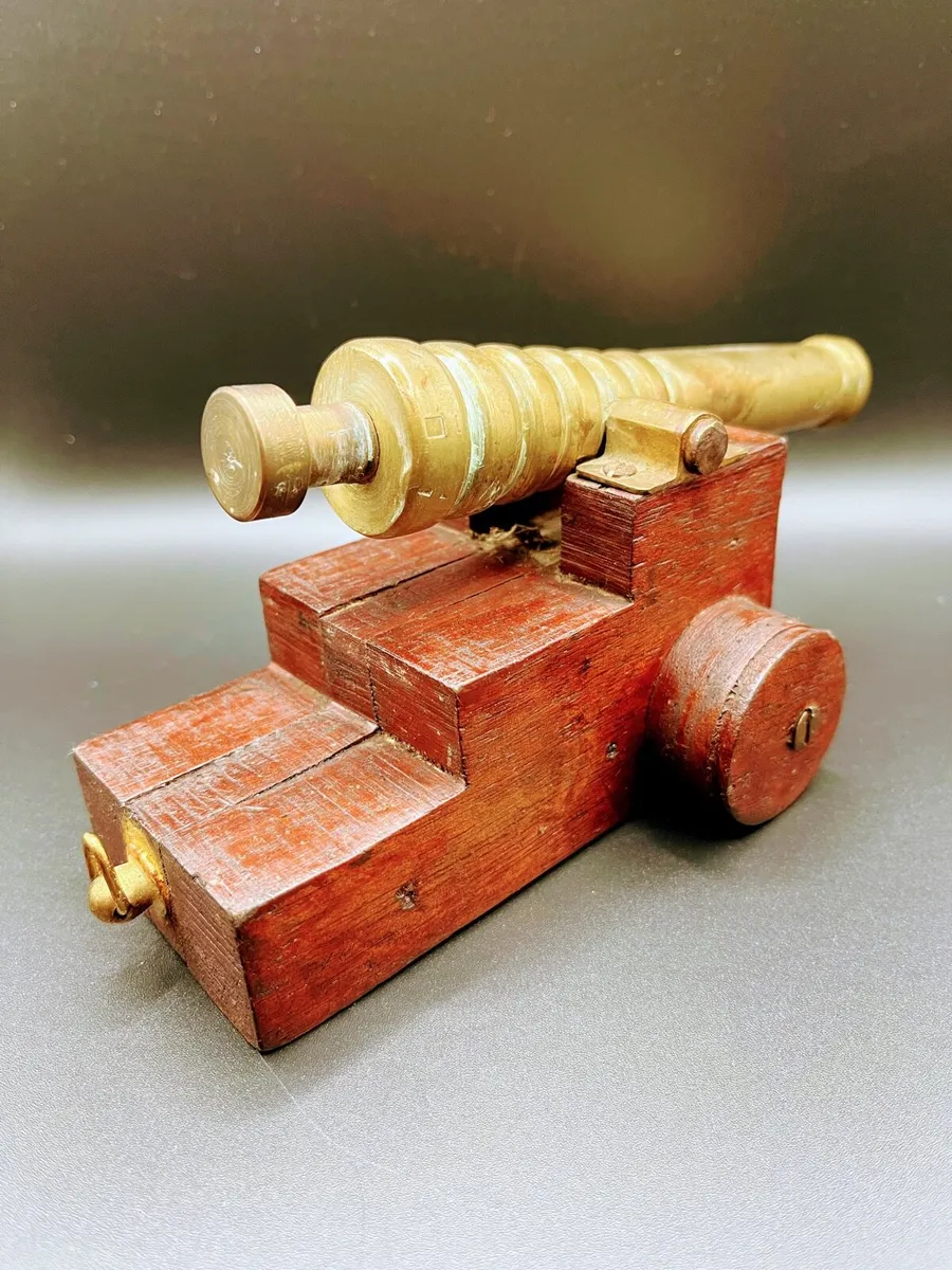 Pair of vintage cannons - Image 4