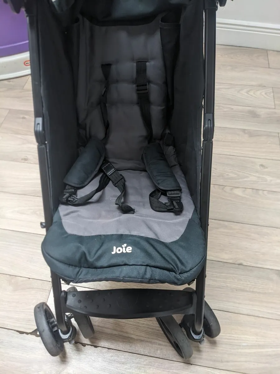 Joie Stroller for pickup - Image 4