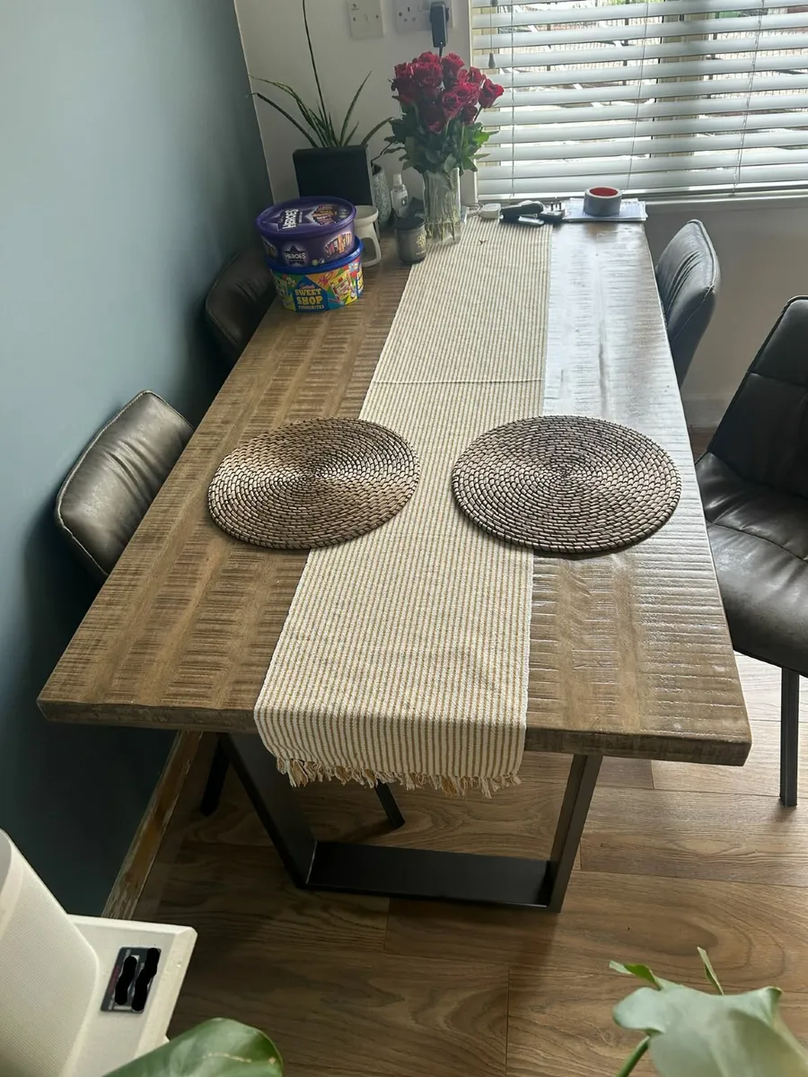 Dinning table set with 6 chairs - Image 3