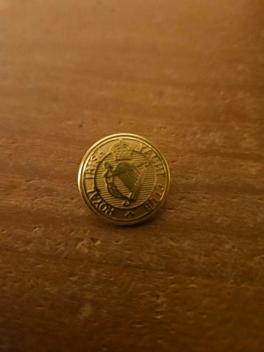 Royal Irish Yacht Club Button - Image 3