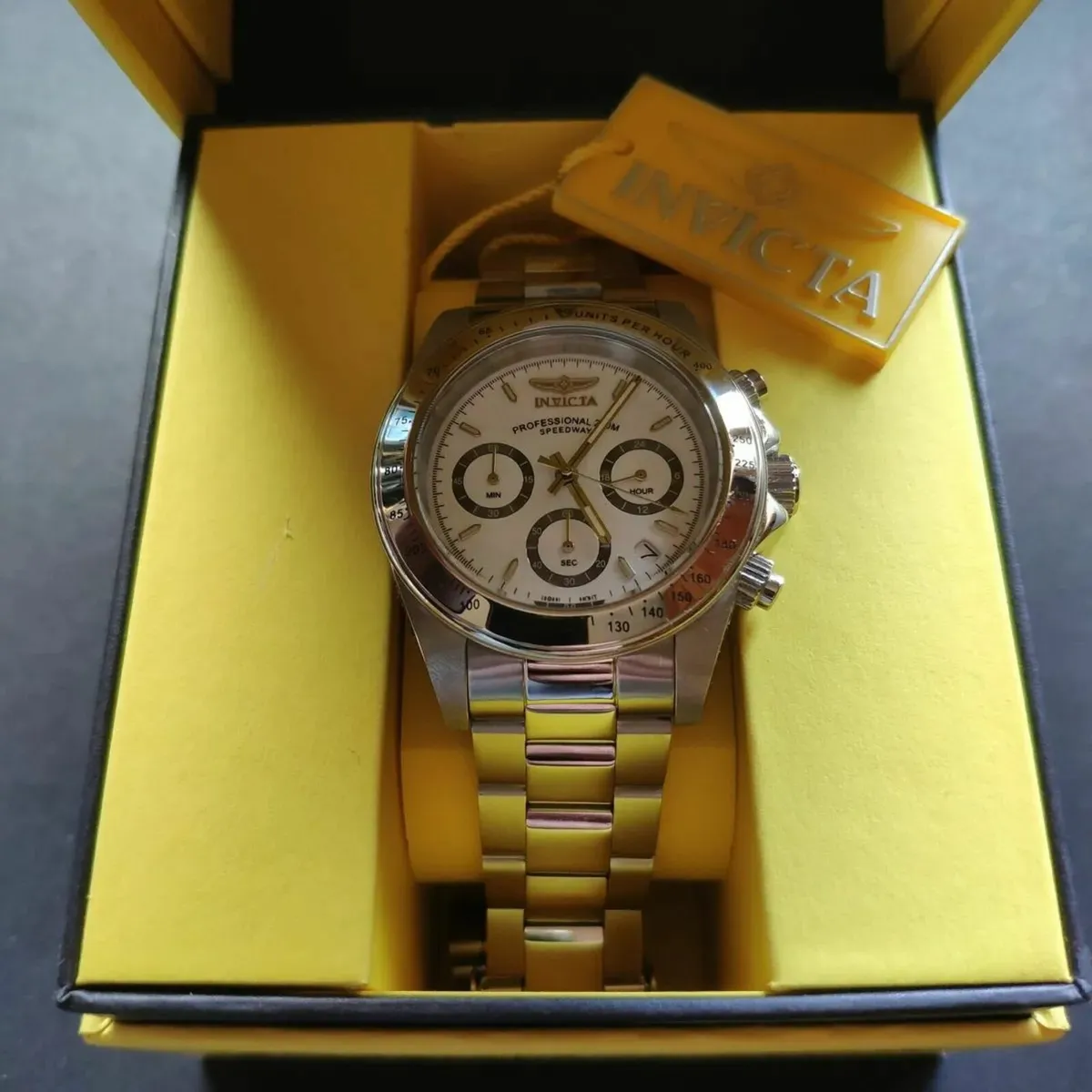Invicta Chronograph Watch - Image 3
